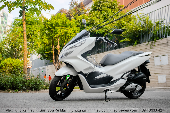 son-xe-may-pcx.jpg