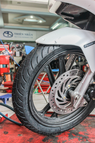 lop-michelin-2.jpg lop-michelin-2.jpg