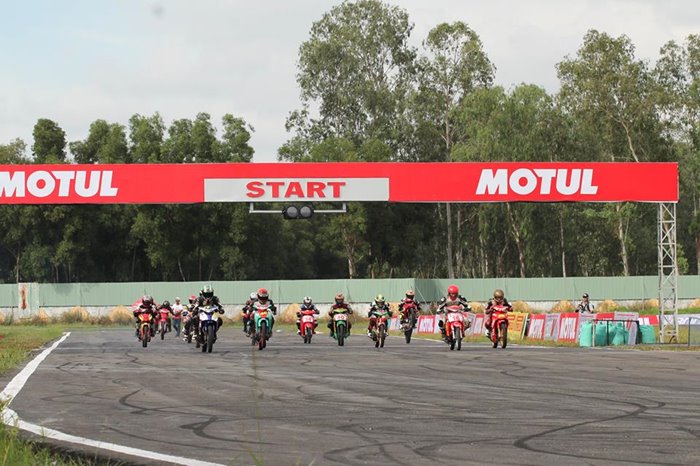 motul-racing-cup-2016-1.jpg motul-racing-cup-2016-1.jpg