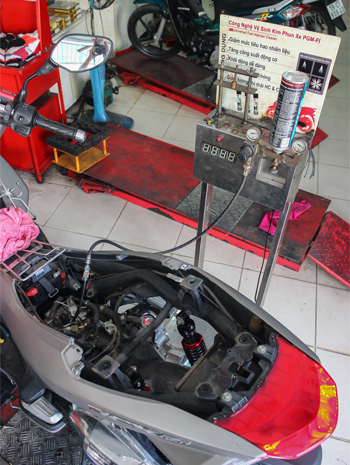 ve-sinh-kim-phun-3m-3.jpg ve-sinh-kim-phun-3m-3.jpg