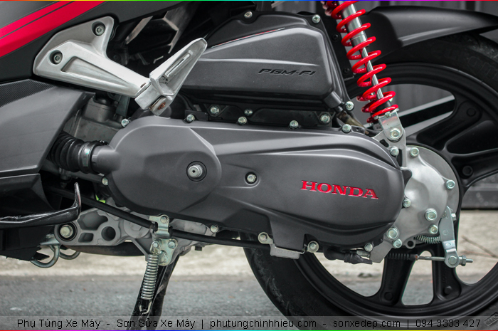 son-xe-may-air-blade-110-black-edition-8.jpg son-xe-may-air-blade-110-black-edition-8.jpg