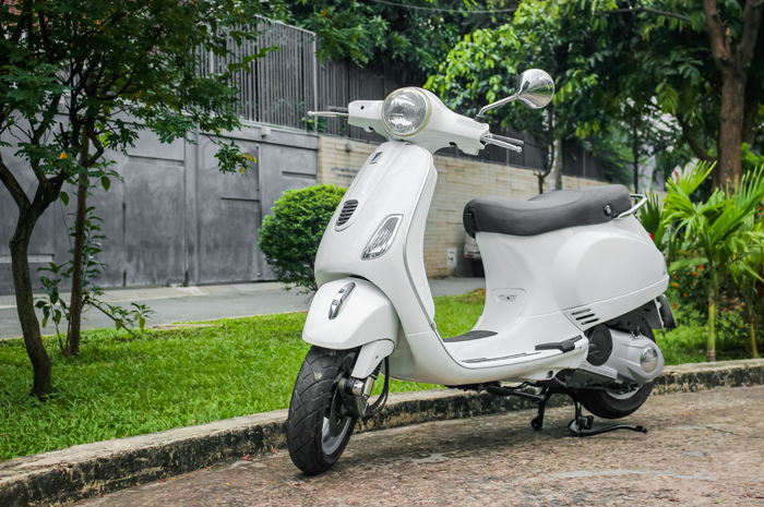 son-xe-vespa.jpg