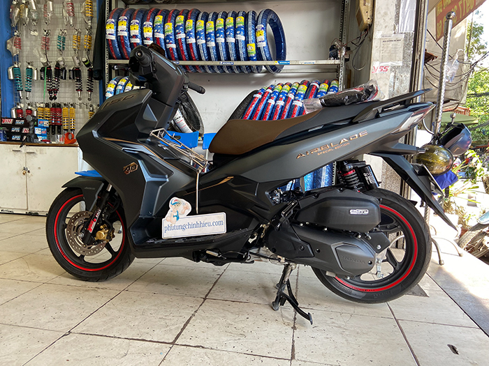 phuoc-yss-g-sport-ab150.jpg