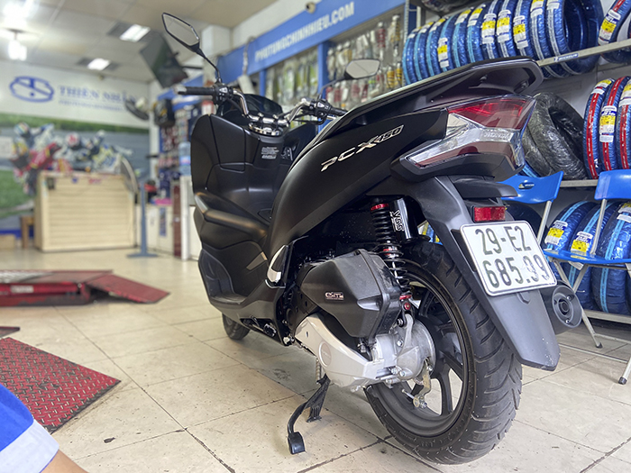 phuoc-yss-g-sport-pcx-150-1.jpg