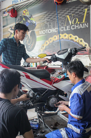 lam-noi-xe-exciter-150-1.jpg lam-noi-xe-exciter-150-1.jpg