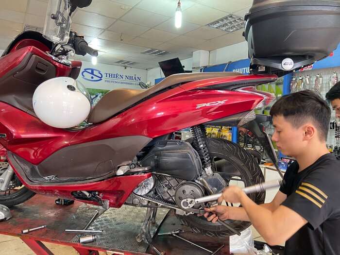 lam-noi-pcx.jpg