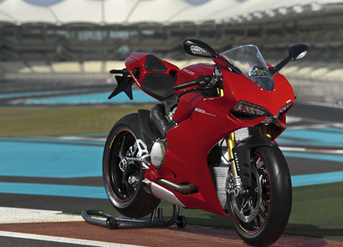 ducati-panigale-8.jpg