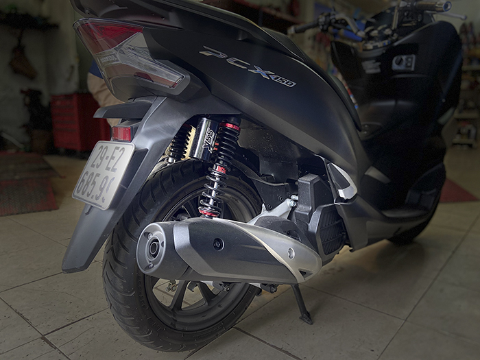 phuoc-yss-g-sport-pcx-150-2.jpg